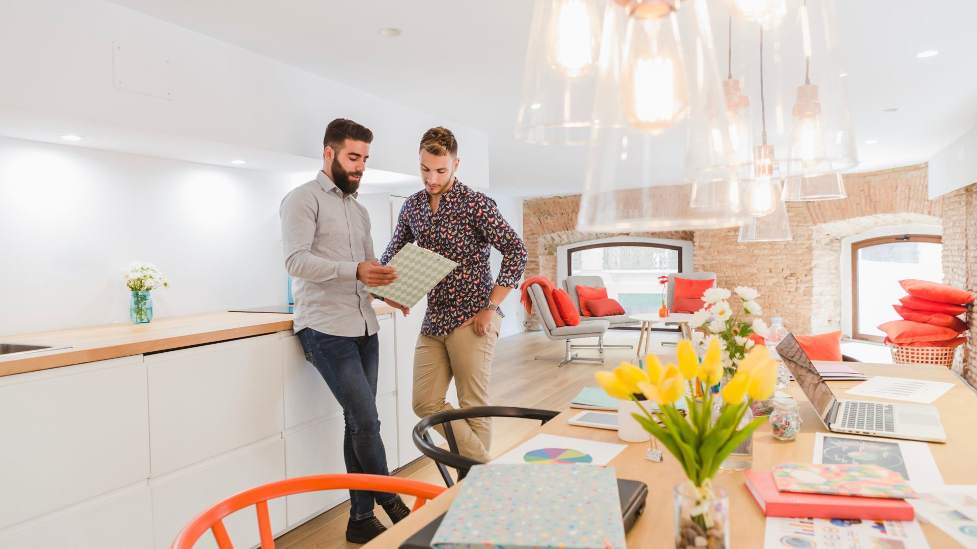 10 Reasons to Hire the Best Local Kitchen Designer for Stunning Results